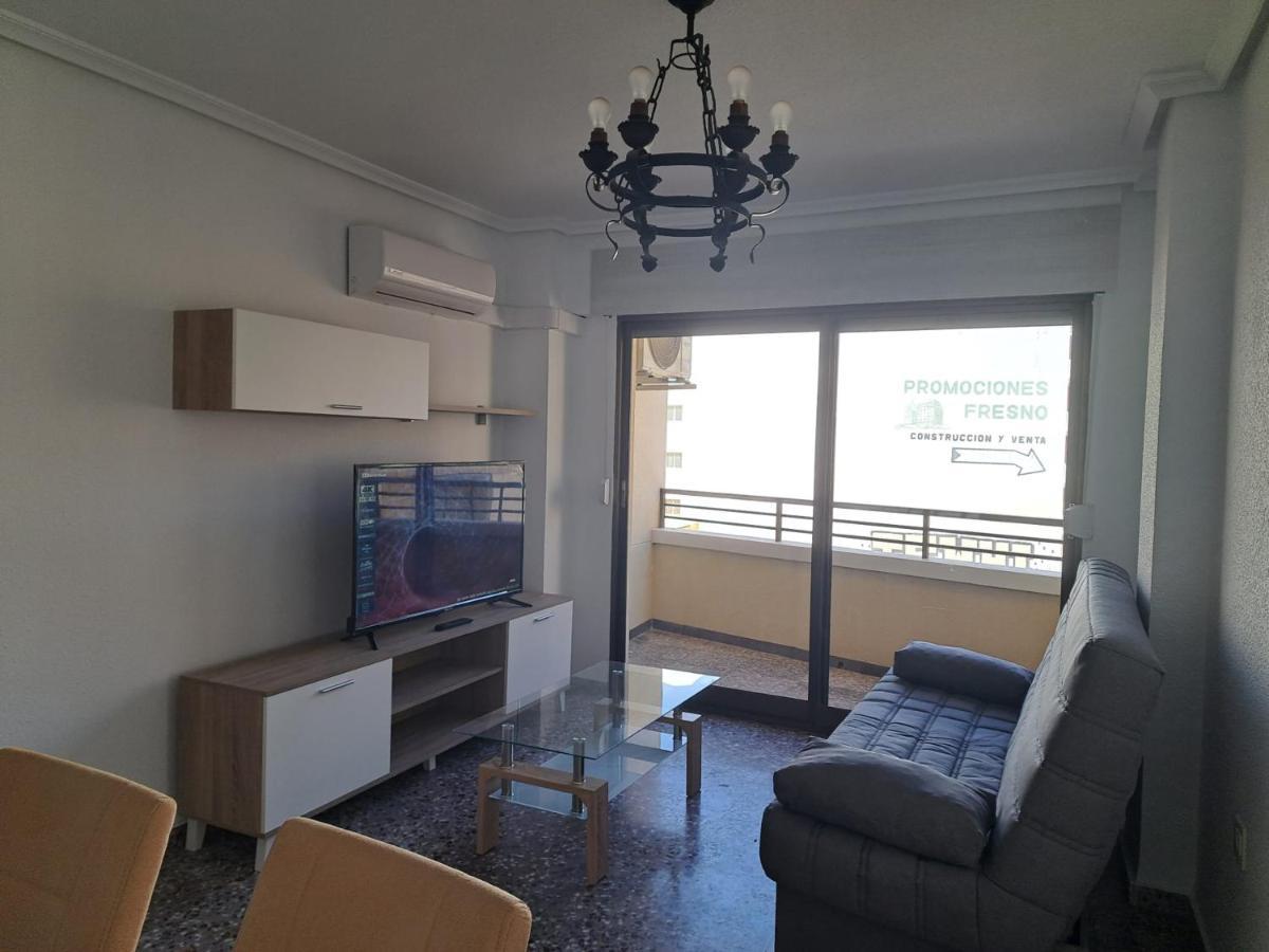 Beautiful Apartment Playa Del Cura Beach In Torrevieja Spain Exterior foto